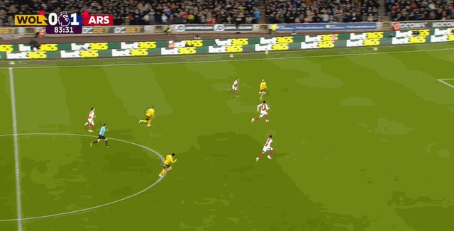 1737834589679573298.gif 艾特-努里.gif